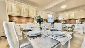 Image of Gasthaus Deichkieker - Wo die Nordsee dich umarmt und Erholung beginnt