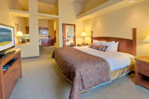 Image of Studio with barbecue, jacuzzi & pool