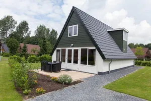 Image of Detached bungalow with 3 bedrooms and a terrace