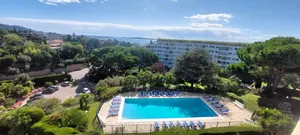Image of Charming flat with terrace sea view and swimming pool in Cannes - Welkeys