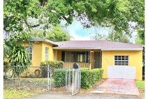 Image of Modern Farmhouse in Coconut Grove