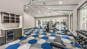 Image of Luxury Apartment Walkable to Towncenter 2Bed