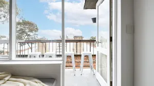 Image of The Lookout - Sunny St Kilda Contemporary