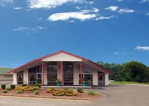 Image of Econo Lodge Pittsburg