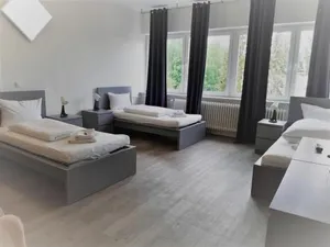 Image of Mehrbett-Apartment 8 Citynah, einfache Ausstattung