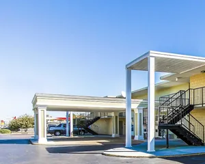 Image of Econo Lodge