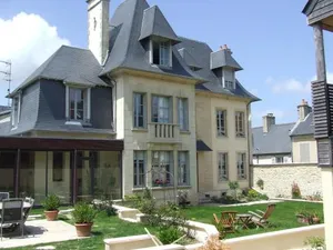 Image of La Colline
