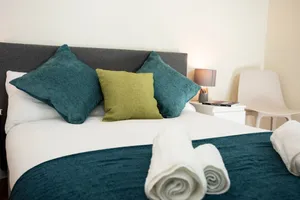 Image of Central Birmingham City Apartment -Smart TV - Free Parking onsite