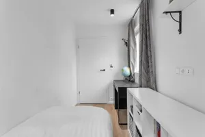 Image of Stylish 3BR Apartment