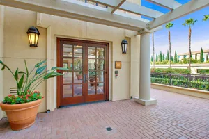 Image of Bluebird Suites in Irvine