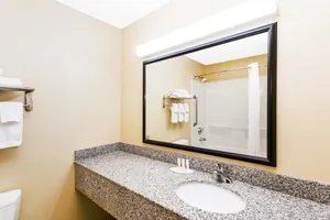Image of Super 8 Savannah