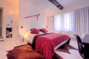 Image of Mons Dragon House