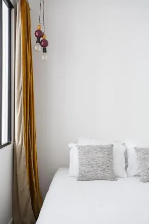 Image of Habitat Parisien - Ponthieu Champs Elysées