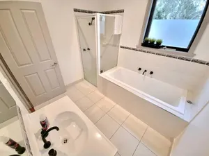 Image of Westend House Healesville