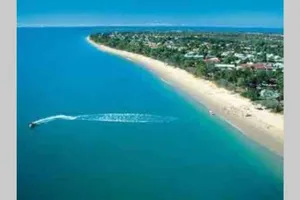 Image of Hamptons Meets Hervey Bay In Upmarket Resort - Ocean Views