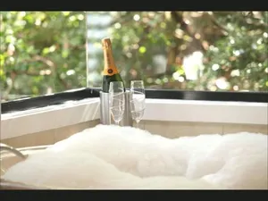 Image of Montagues of Montville