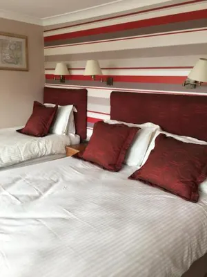 Image of Rivercroft Hotel