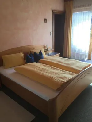 Image of Pension Wieser "Baschtlmai"