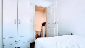Image of Family friendly spacious 4bedroom house in Bagshot with EV Charger