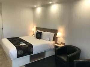 Image of Pioneer Lodge Motel