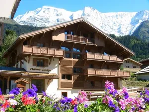 Image of Alpine Lodge 2
