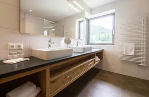 Image of Naturparkhotel Das Leonhard