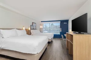 Image of BEST WESTERN OCEAN BREEZE INN