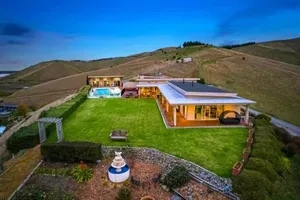 Image of Mountainview Villa Suite in an 6-bedroom Villa