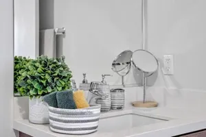 Image of 5 Heart of Santa Monica apartment