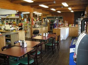 Image of Ponderosa Camping Resort One-Bedroom Cabin 4