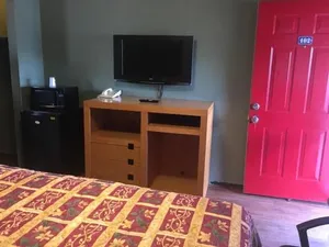 Image of Townhouse Motel - West Sacramento