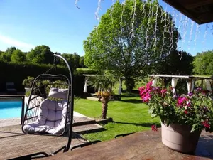 Image of La maison de Gilbert Jacuzzi Piscine chauffée