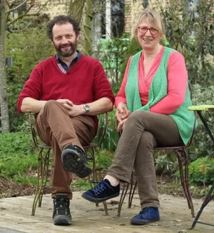 Image of Au Jardin Des Violettes