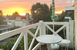 Image of Zimmer mit Bad und Balkon