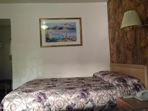 Image of Discovery Inn