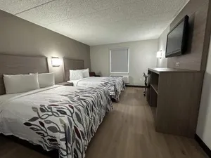 Image of HomeTowne Studios Richmond, VA – W Broad St