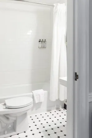 Image of General Sutter Inn