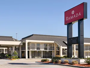 Image of Days Inn Baton Rouge South
