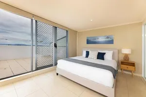 Image of The Crest 201 - Forster CBD!