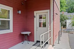 Image of Downtowner ac 2br 1ba