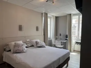 Image of Artimon By Les Ambassadeurs