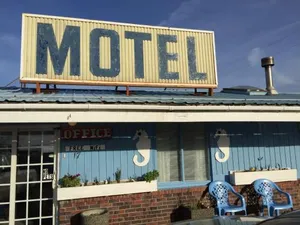Image of Chris by the Sea Motel