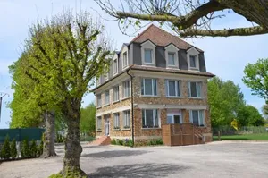 Image of Country House Reem