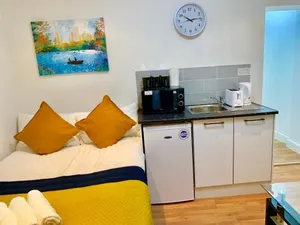 Image of London Studio Apartments, Private Bathroom, Kitchenette, Parking, NP2