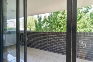 Image of HAZEL Chapel St Socialite. Pool, Spa & Gym