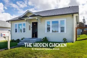 Image of Hidden Chicken Remodeled, charming, pet friendly