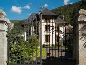 Image of Villa De Maitre