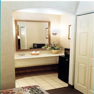 Image of Atlantis Inn