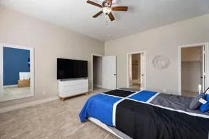 Image of Modern 6 Bedroom with Tons of Games