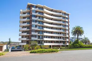 Image of Fountain Court 25